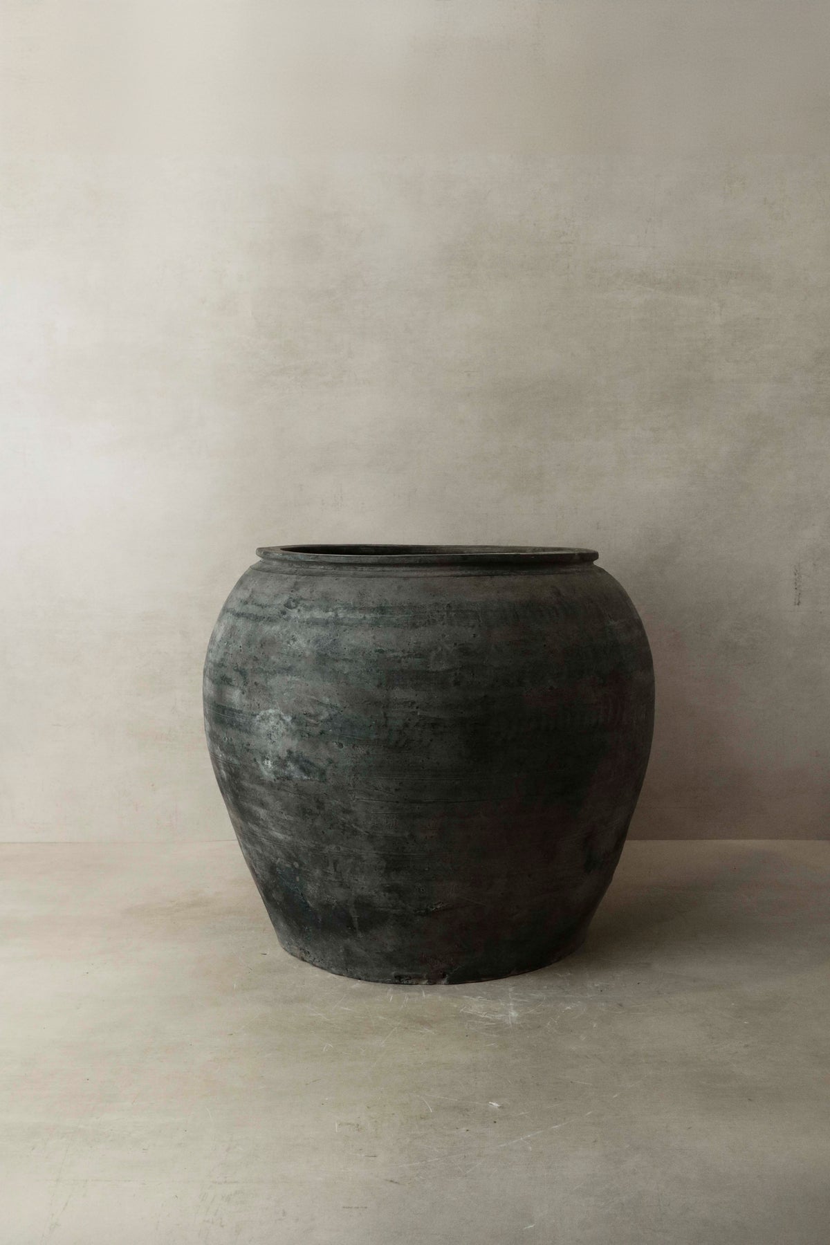 Vintage Dark Pot n° 010