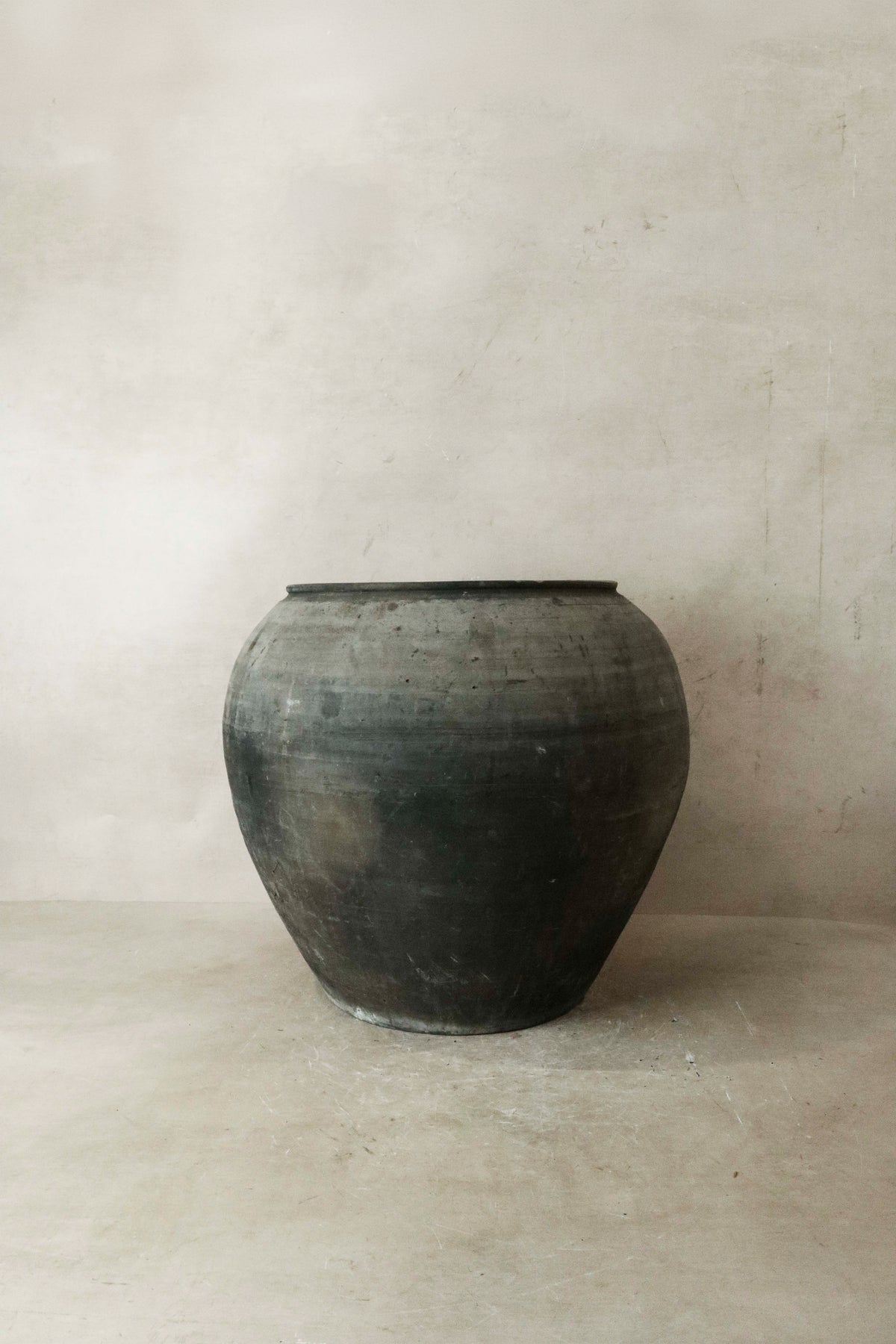 Vintage Dark Pot n° 026