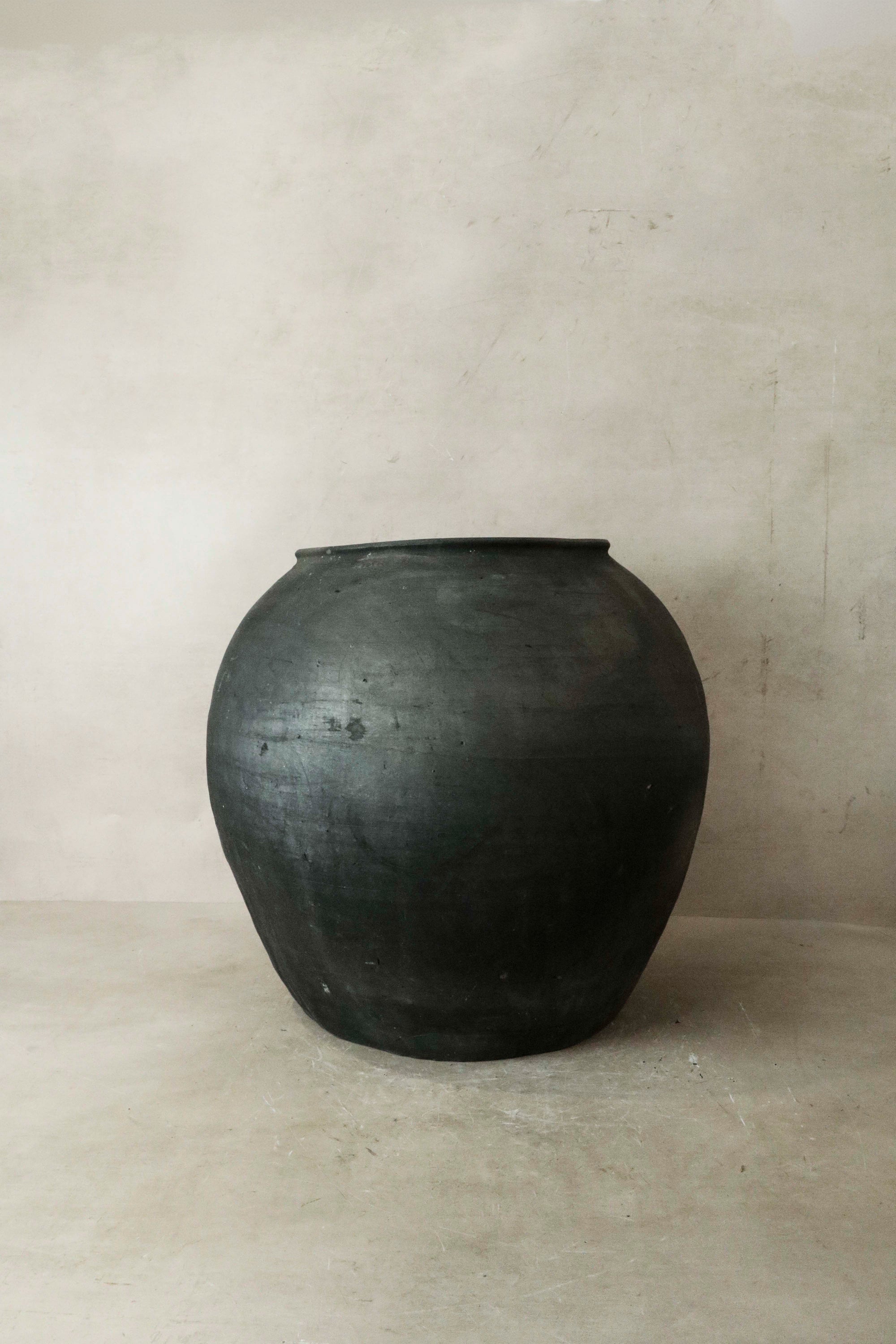 Vintage Dark Pot n° 028