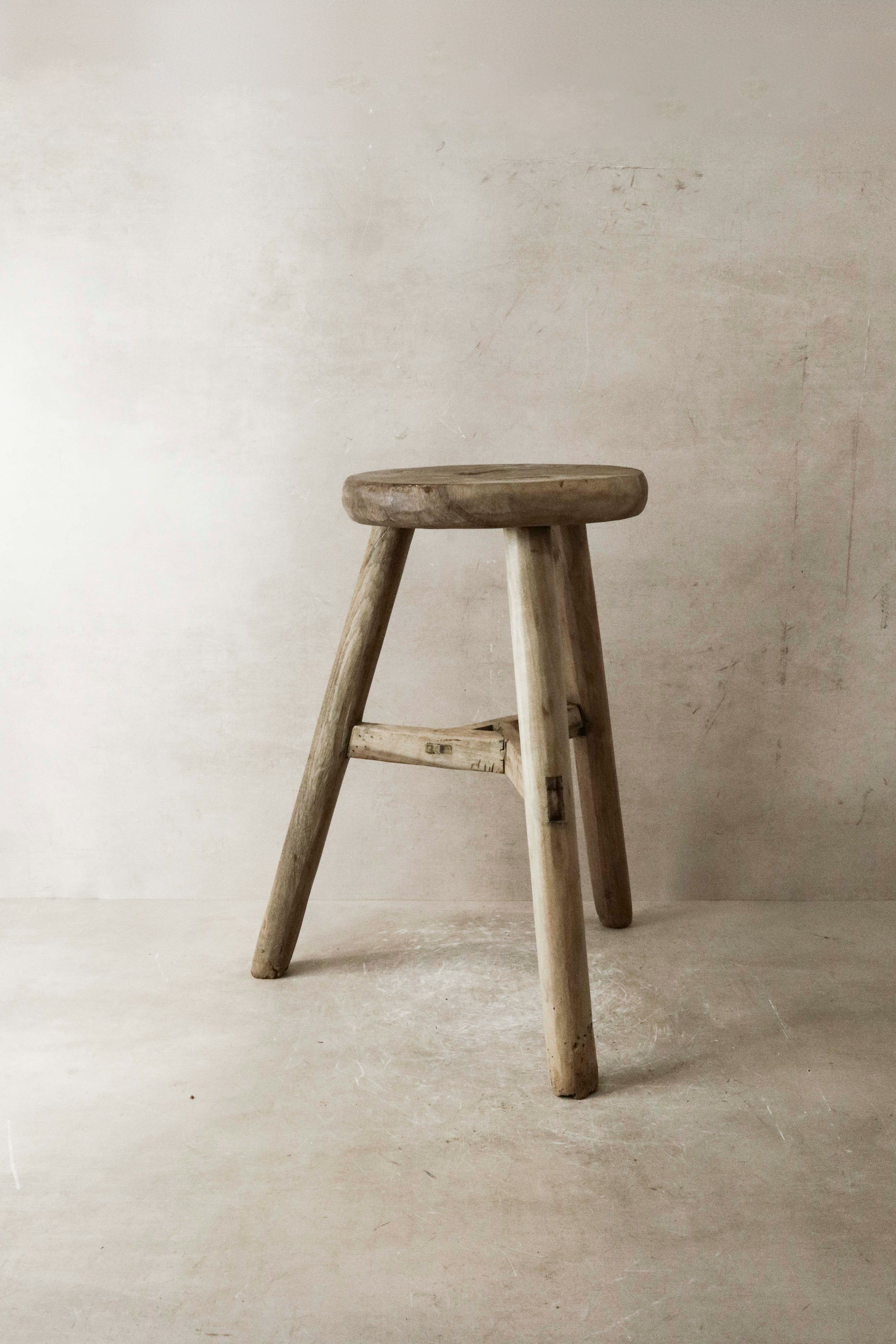 Vintage Rustic Elm Wood Stool - Round - No 24