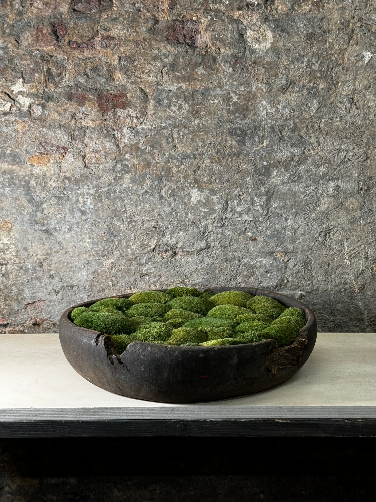 Vintage Wooden Round Bowl with preserved moss FR19