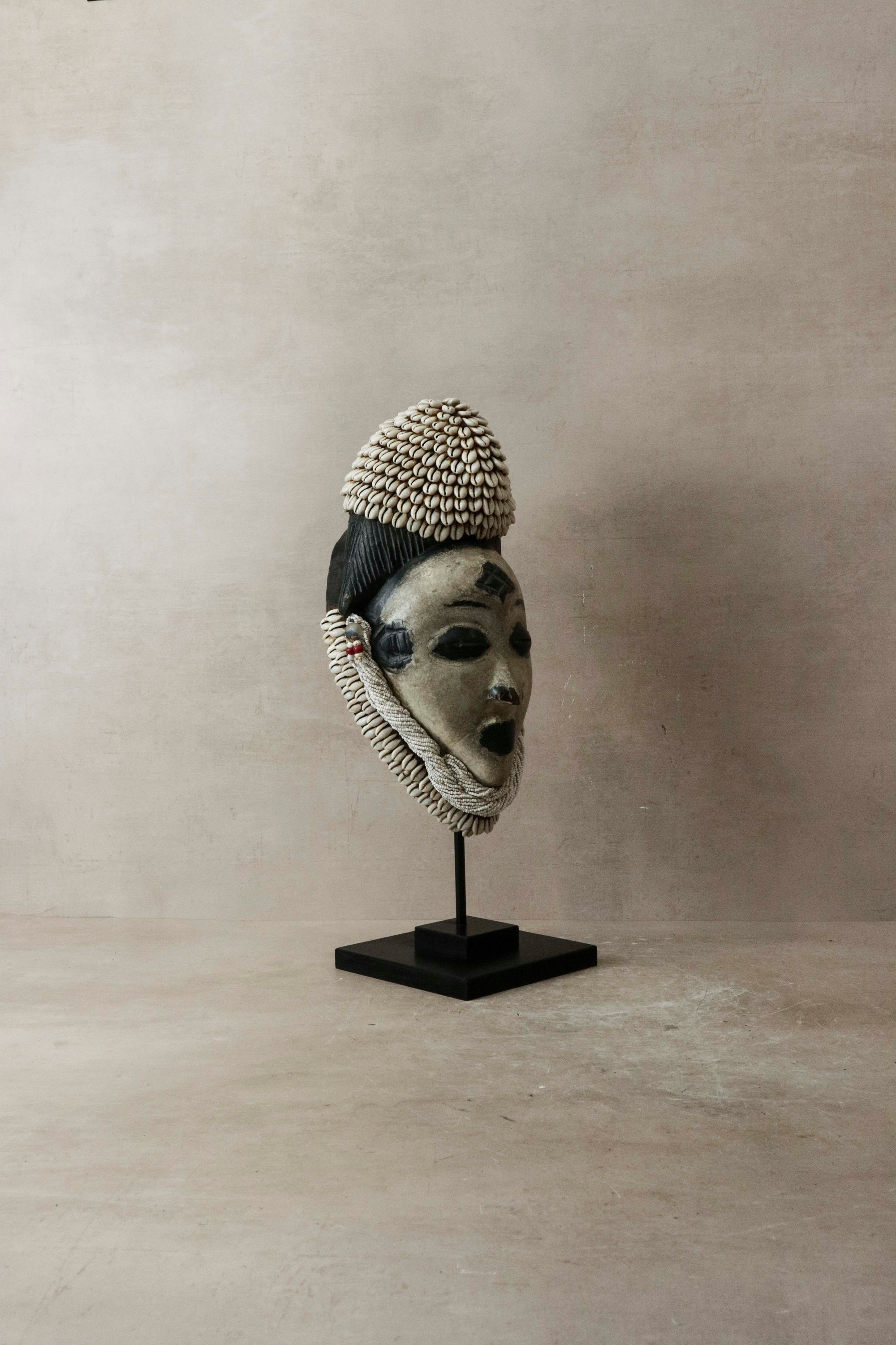 Beaded Punu Mask, Gabon - 6.4