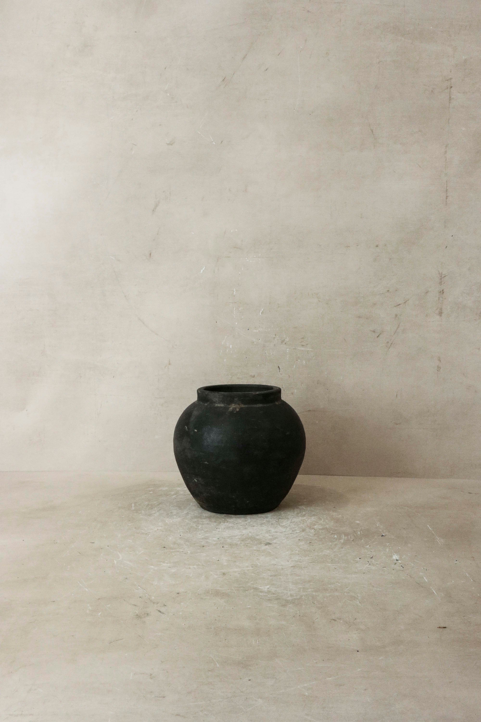 Vintage Dark Pot n° 35