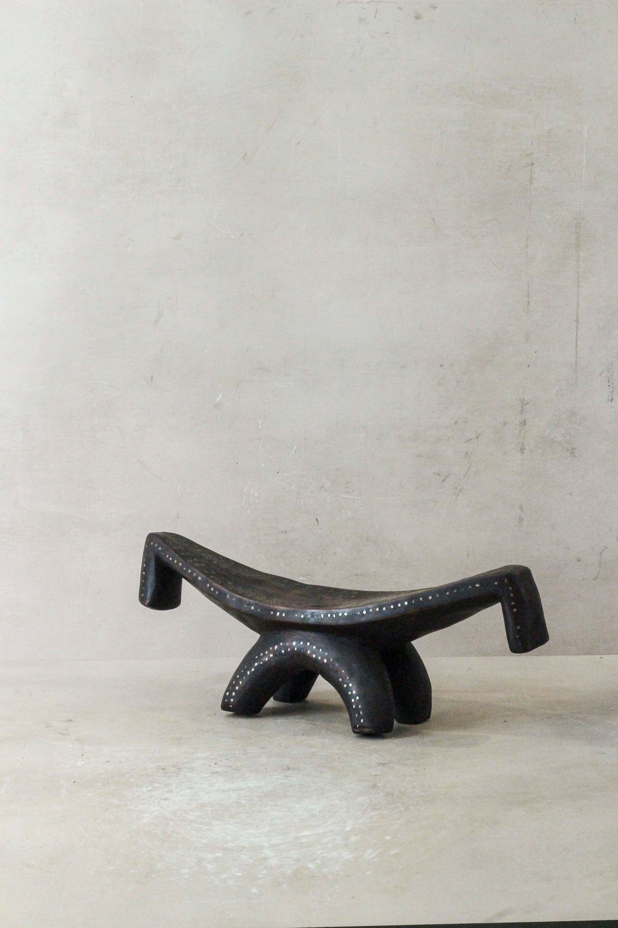 Congolese head rest - TR33.54