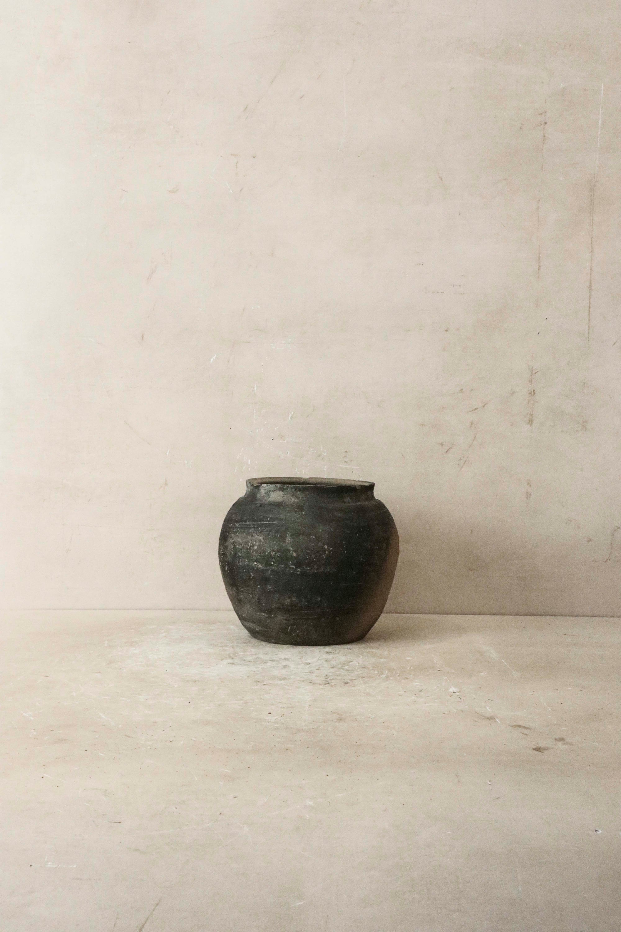 Vintage Dark Pot n° 50