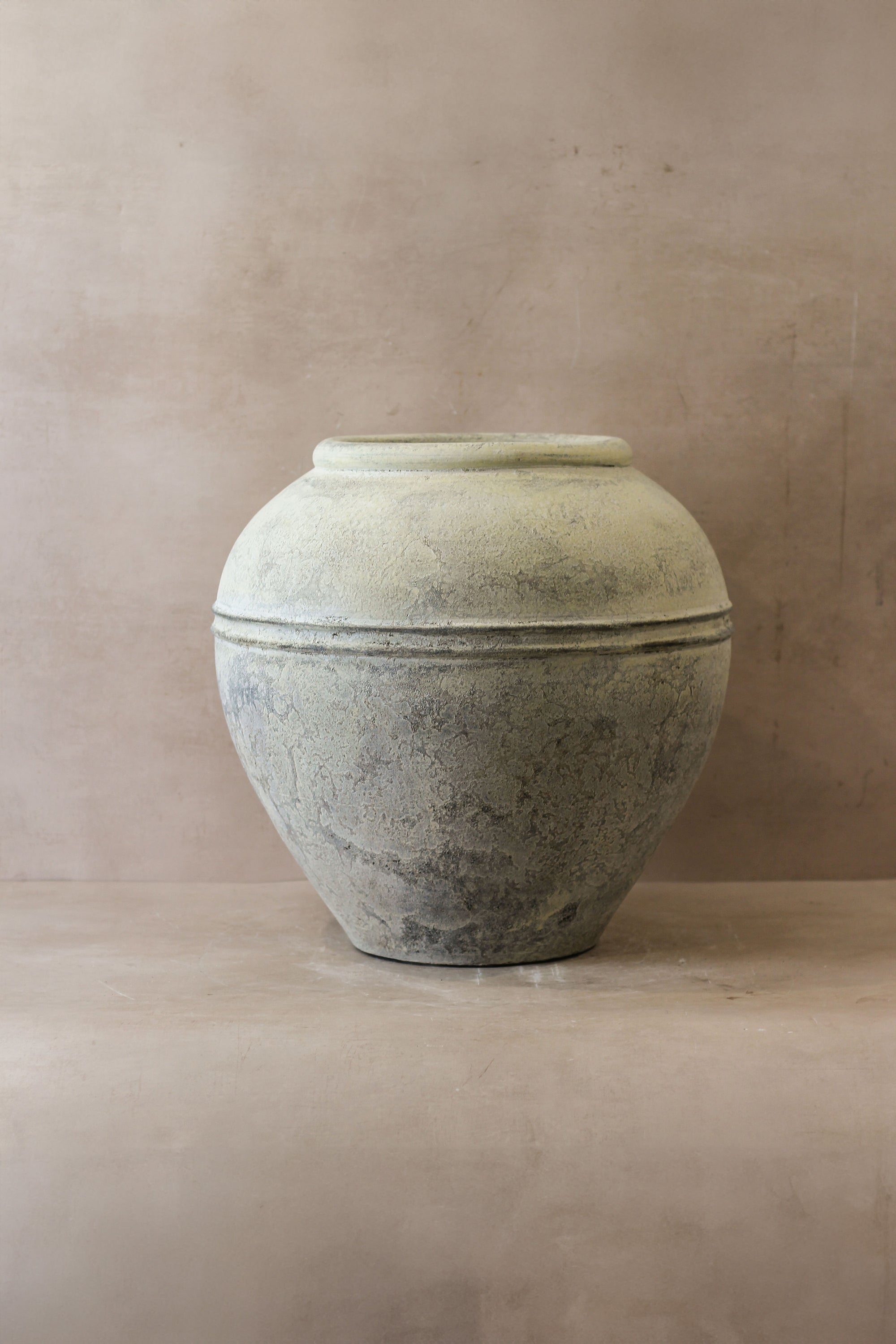 Large White Rustic Indonesian Pot No 26