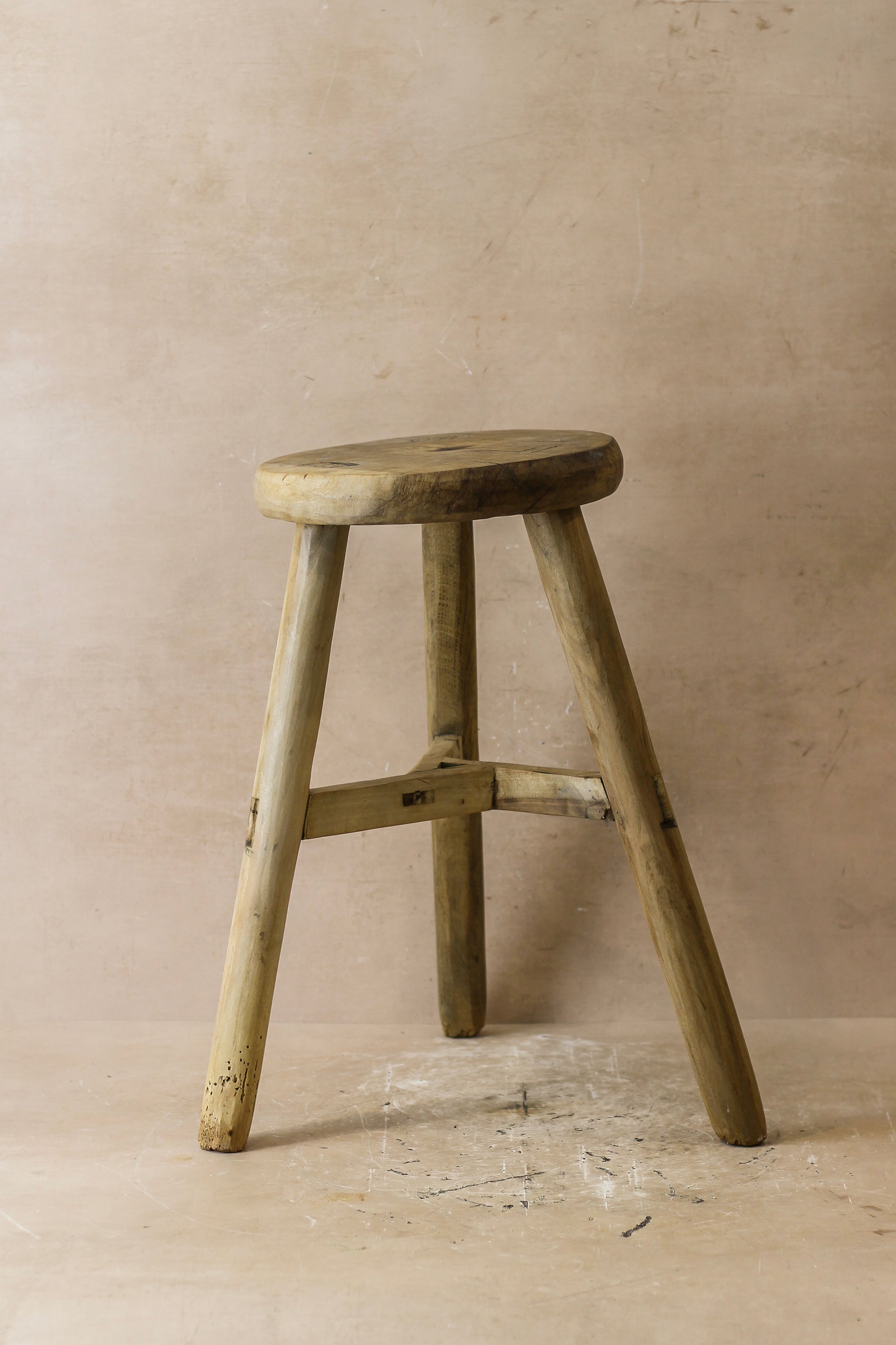 Vintage Rustic Elm Wood Stool - Round - No 43