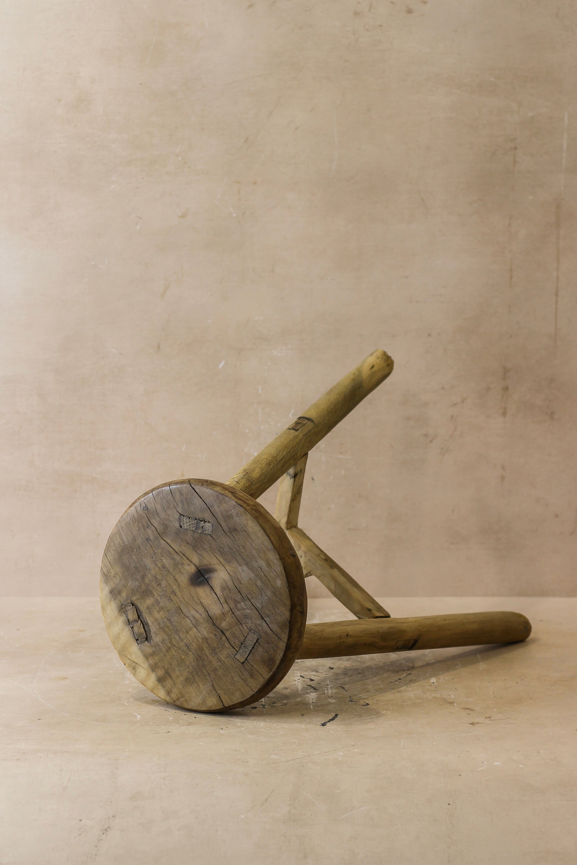 Vintage Rustic Elm Wood Stool - Round - No 43