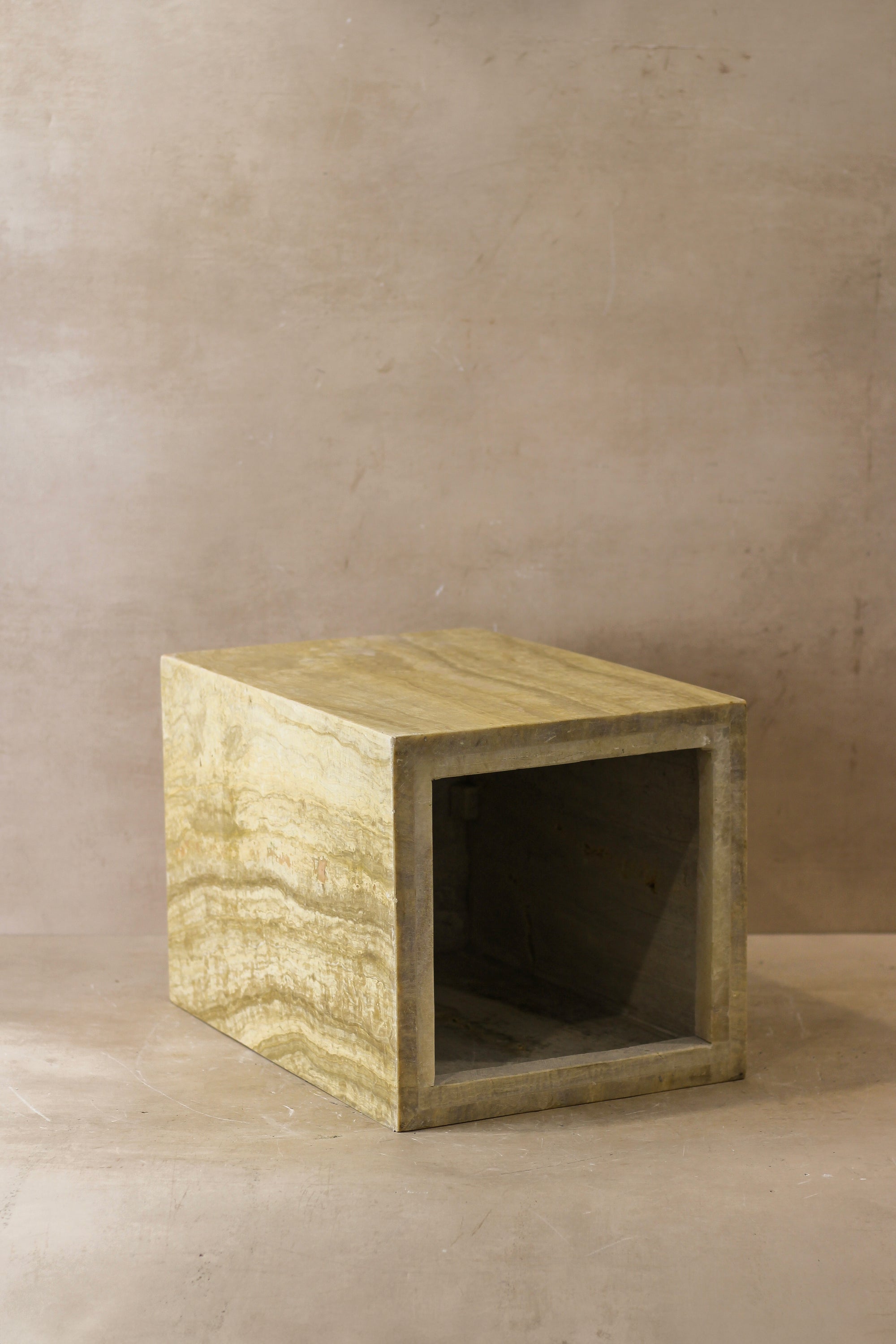 Onyx Side Table Pedestal - Hollow - No 5