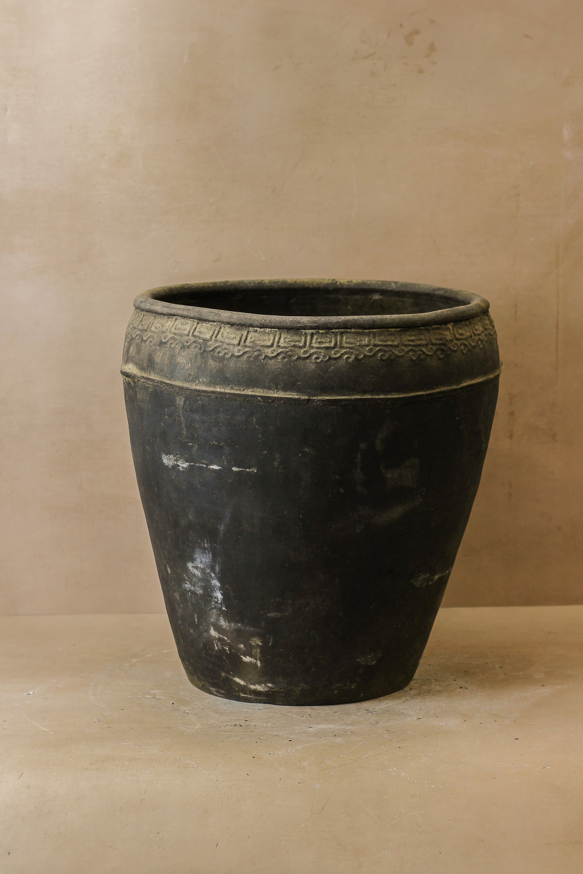 Vintage Black Asian Pots - VB02