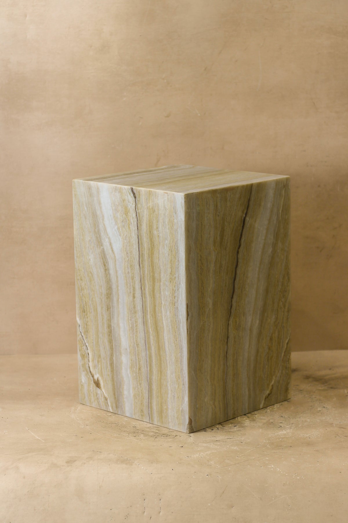 Onyx Side Table Pedestal - Hollow - No 9