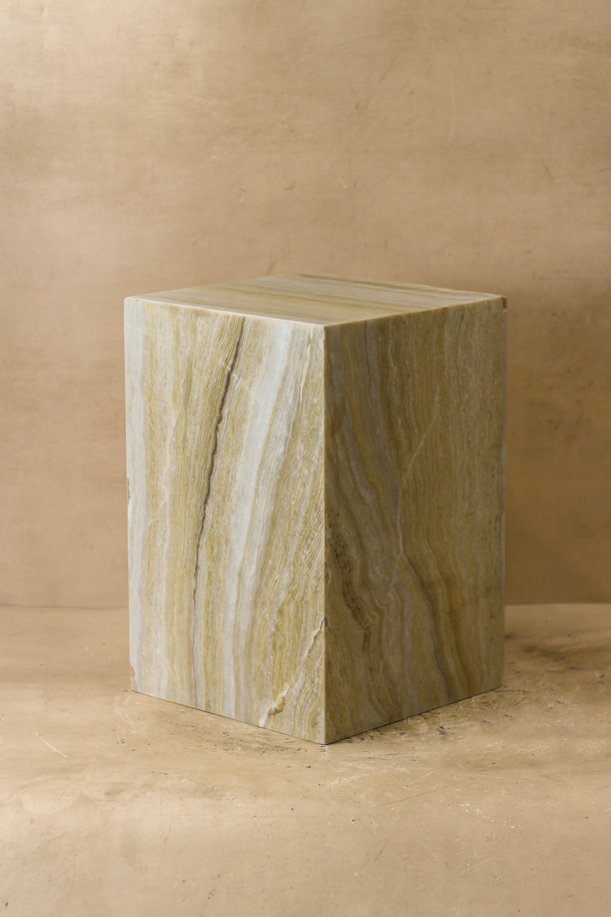 Onyx Side Table Pedestal - Hollow - No 9