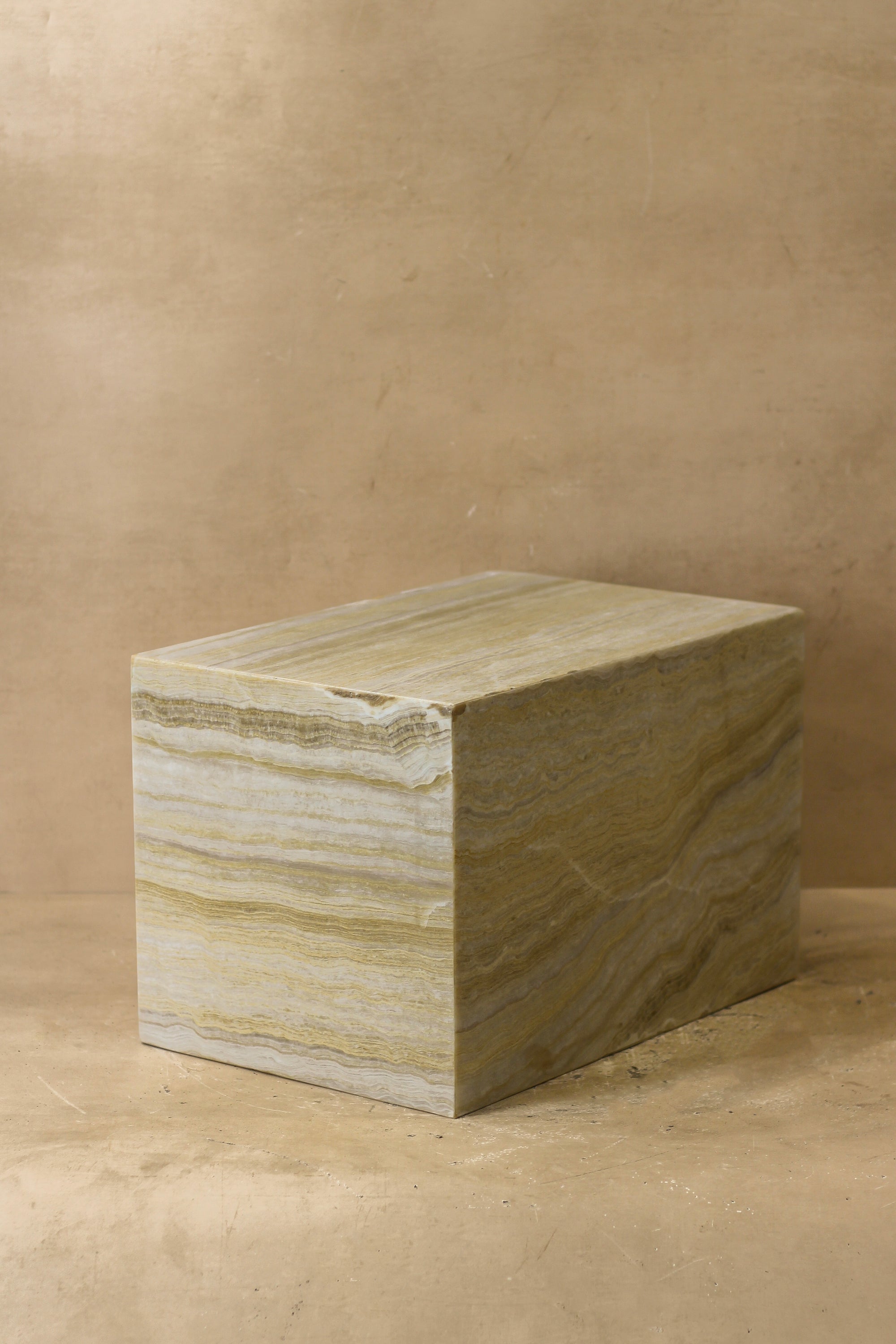 Onyx Side Table Pedestal - Hollow - No 9