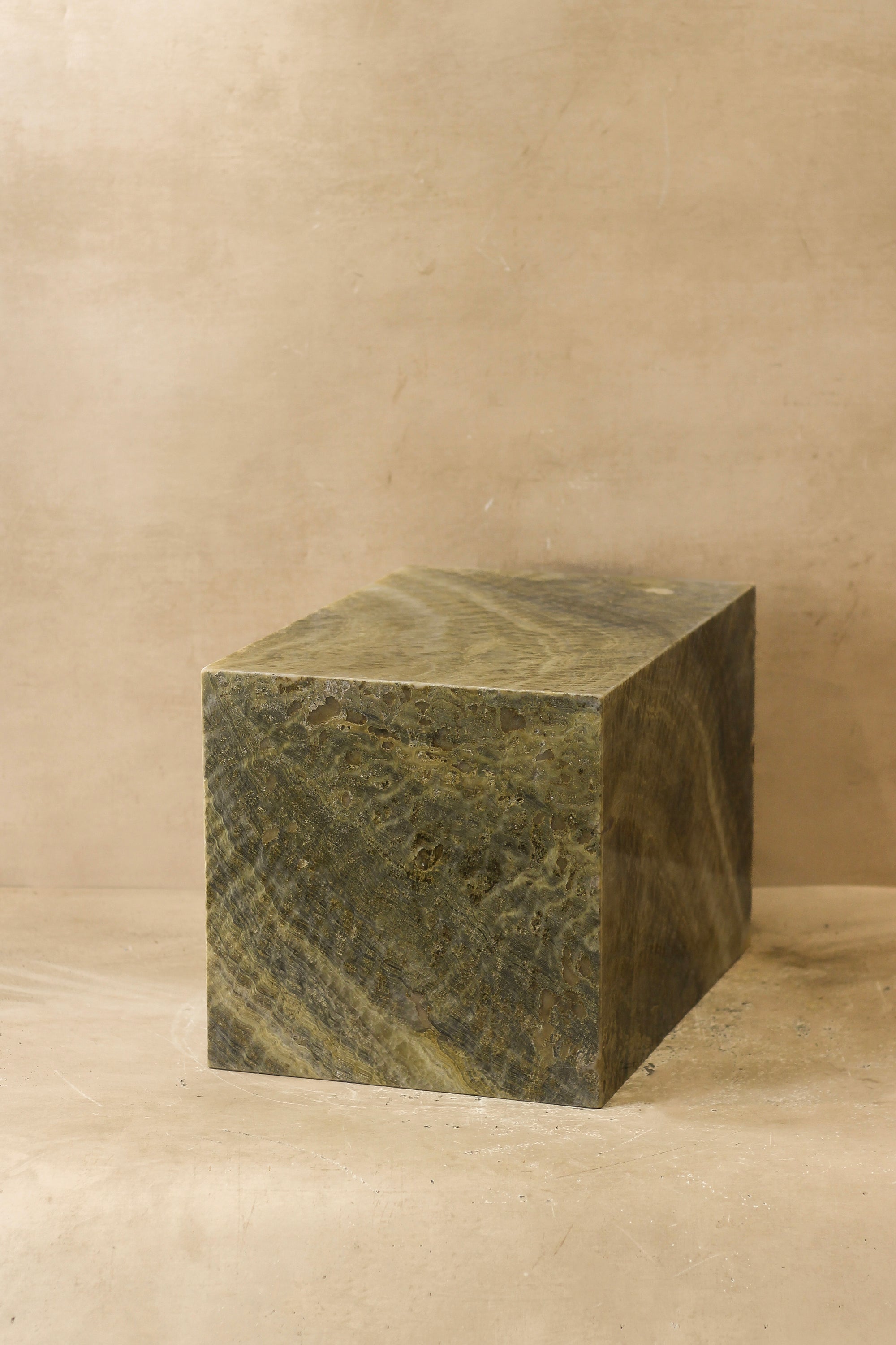 Onyx Side Table Pedestal - Hollow - No 12