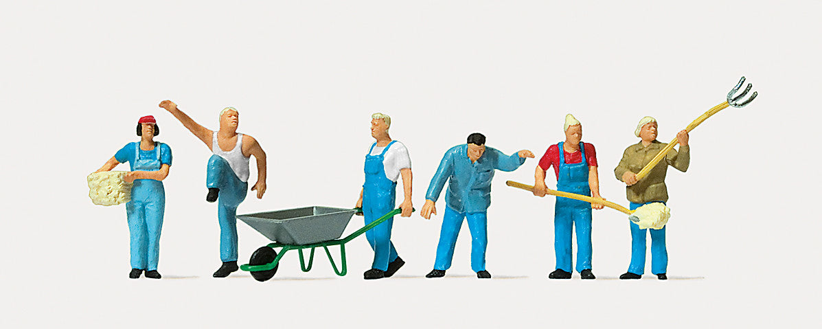 Modern Farmers Terrarium Figures 2560